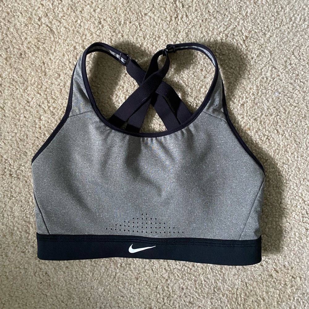 nike grey and black sports bra size small